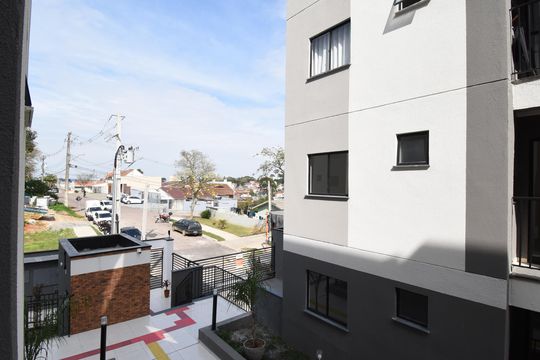 Vista da Sacada de apartamento à venda com 2 quartos, 46m² em Santa Cândida, Curitiba