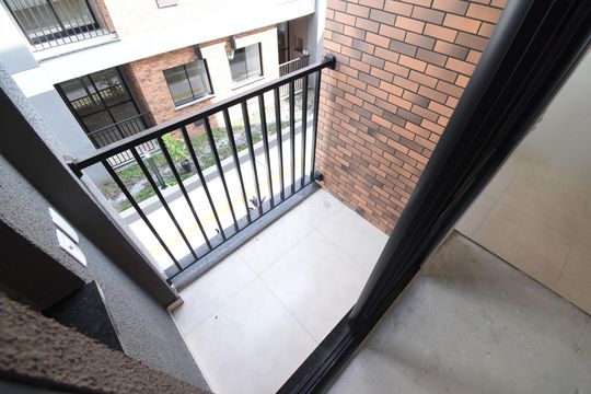 Sacada com Churrasqueira de apartamento à venda com 2 quartos, 46m² em Santa Cândida, Curitiba