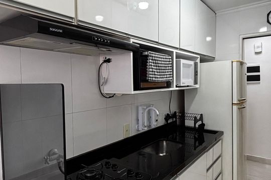 Cozinha de apartamento à venda com 2 quartos, 48m² em Cidade São Jorge, Santo André