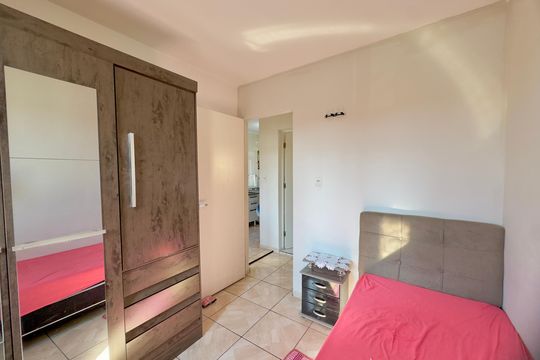 Quarto 1 de apartamento para alugar com 2 quartos, 54m² em Jardim Tranquilidade, Guarulhos