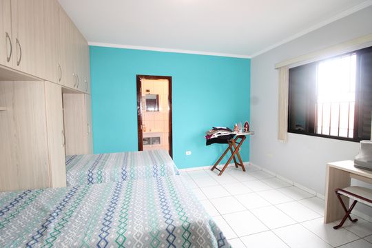 Quarto Suíte 1 de casa à venda com 2 quartos, 180m² em Fazenda Aricanduva, São Paulo