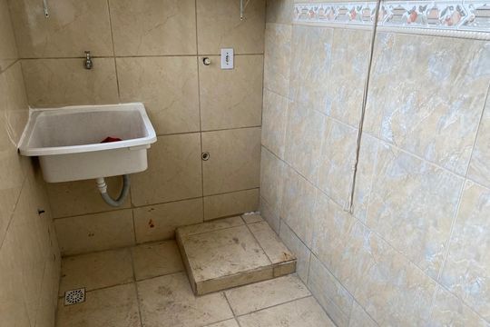 Área de serviço de apartamento para alugar com 3 quartos, 60m² em Bonsucesso, Rio de Janeiro