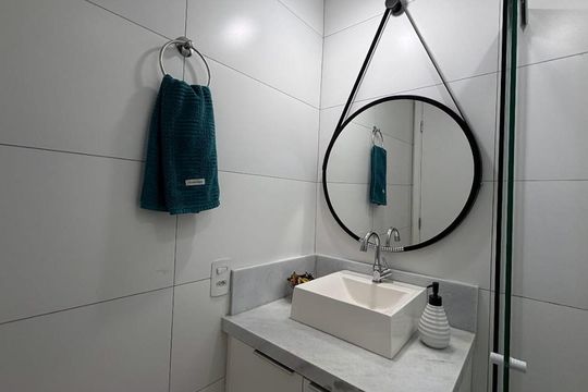 Banheiro de kitnet/studio à venda com 1 quarto, 25m² em Bela Vista, São Paulo