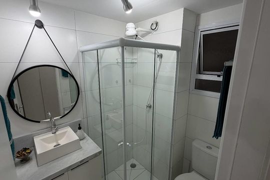 Banheiro de kitnet/studio à venda com 1 quarto, 25m² em Bela Vista, São Paulo