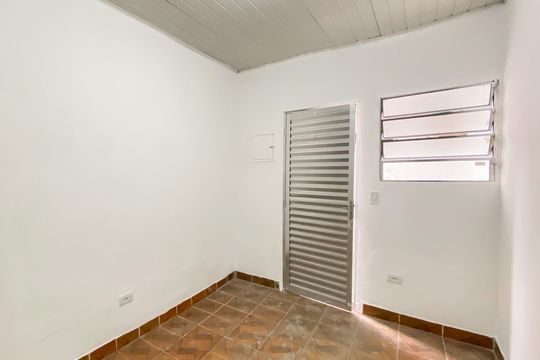 Casa para alugar com 2 quartos, 67m² em Vila Constanca, São Paulo