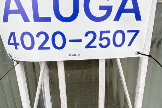 Placa de casa para alugar com 2 quartos, 67m² em Vila Constanca, São Paulo