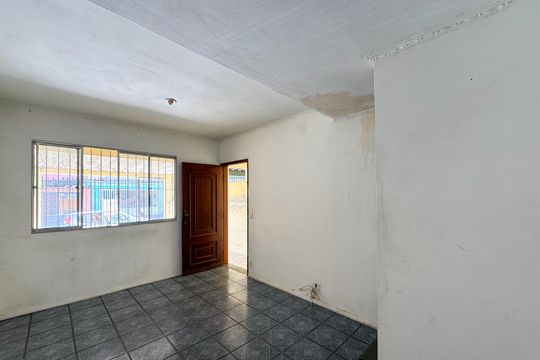 Casa à venda com 2 quartos, 140m² em Conjunto Habitacional Sao Fernando, São Bernardo do Campo