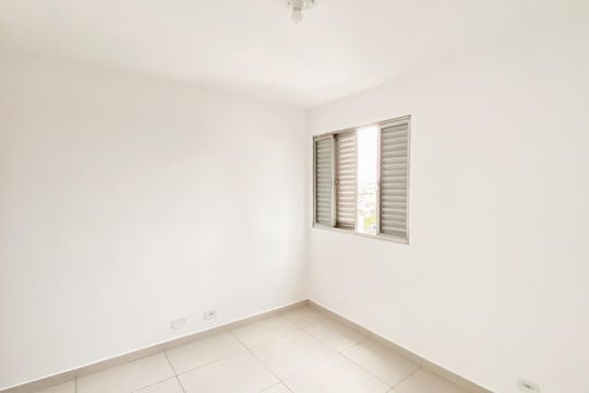 Quarto 2 de apartamento para alugar com 2 quartos, 69m² em Vila Paranagua, São Paulo