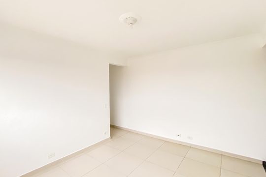Sala de apartamento para alugar com 2 quartos, 69m² em Vila Paranagua, São Paulo