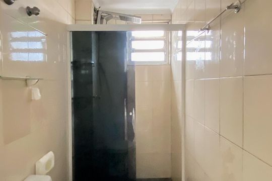 Banheiro de apartamento para alugar com 2 quartos, 69m² em Vila Paranagua, São Paulo