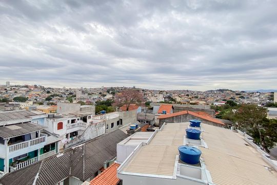 Vista de apartamento para alugar com 2 quartos, 69m² em Vila Paranagua, São Paulo
