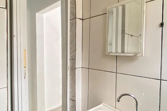 Banheiro de casa para alugar com 1 quarto, 42m² em Jardim Belem, São Paulo
