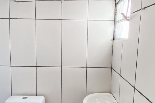 Banheiro da Suíte de casa para alugar com 1 quarto, 28m² em Jardim Belem, São Paulo