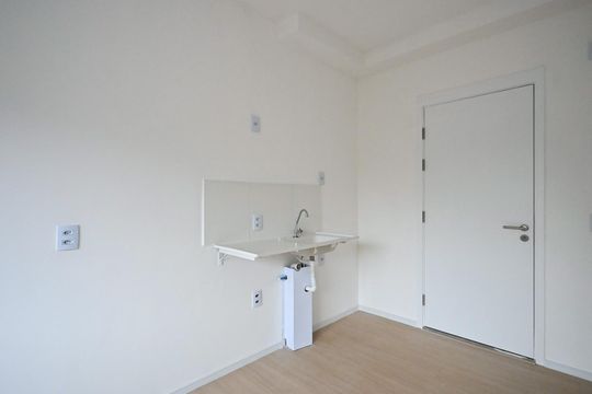 Cozinha de kitnet/studio para alugar com 1 quarto, 17m² em Vila Andrade, São Paulo