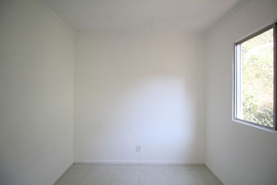 Quarto 3 de apartamento para alugar com 3 quartos, 76m² em Vila Prel, São Paulo