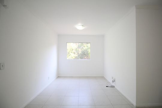 Apartamento para alugar com 3 quartos, 76m² em Vila Prel, São Paulo