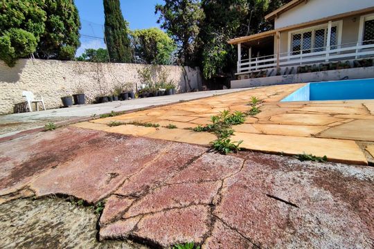 Casa para alugar com 5 quartos, 350m² em Cidade Universitária, Campinas