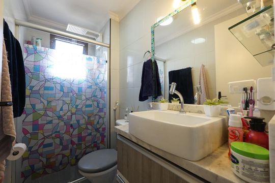 Banheiro de apartamento à venda com 2 quartos, 62m² em Cambuci, São Paulo