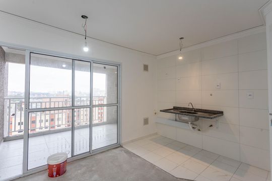 Apartamento à venda com 2 quartos, 43m² em Conceição, Diadema