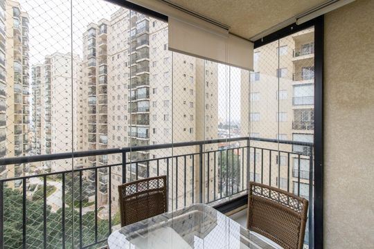 Sacada de apartamento à venda com 3 quartos, 76m² em Picanço, Guarulhos