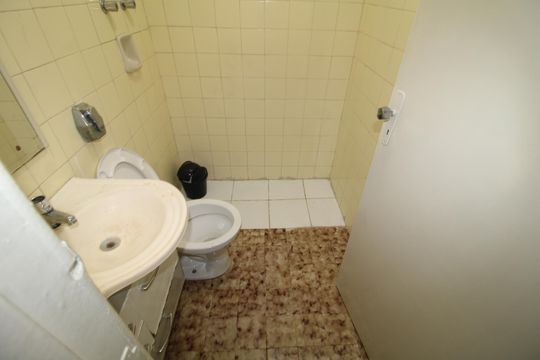 Banheiro social de casa para alugar com 1 quarto, 55m² em Vila Nova Cachoeirinha, São Paulo