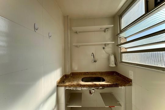 Kitnet/Studio para alugar com 1 quarto, 33m² em Centro, Rio de Janeiro