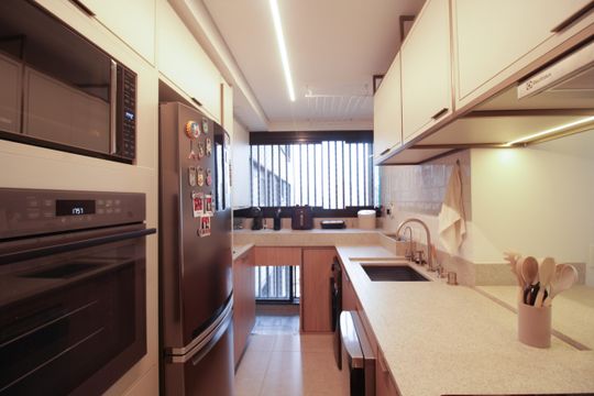 Cozinha / area de serviço  de apartamento para alugar com 2 quartos, 70m² em Pompeia, São Paulo