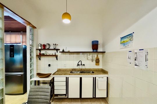 Casa para alugar com 2 quartos, 65m² em Humaitá, Rio de Janeiro