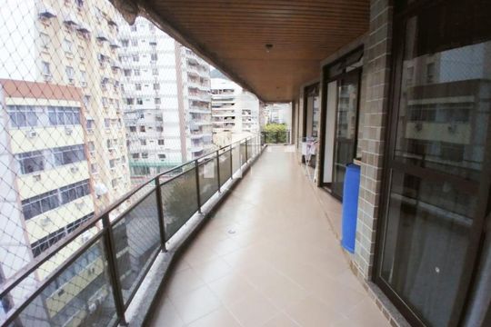 Apartamento para alugar com 6 quartos, 240m² em Tijuca, Rio de Janeiro