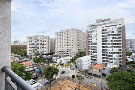 Varanda de apartamento à venda com 2 quartos, 36m² em Moema, São Paulo
