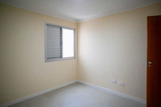 Quarto 1 de apartamento para alugar com 2 quartos, 50m² em Vila das Merces, São Paulo