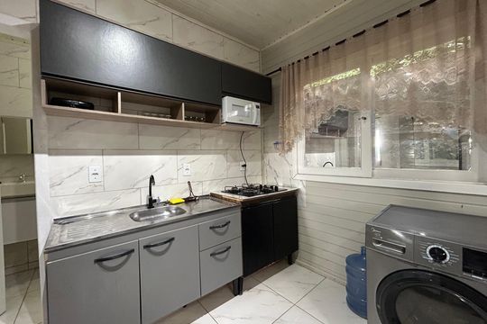 Cozinha  de apartamento para alugar com 2 quartos, 40m² em Alto Ribeirão Leste, Florianópolis