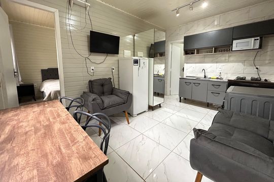 Apartamento para alugar com 2 quartos, 40m² em Alto Ribeirão Leste, Florianópolis