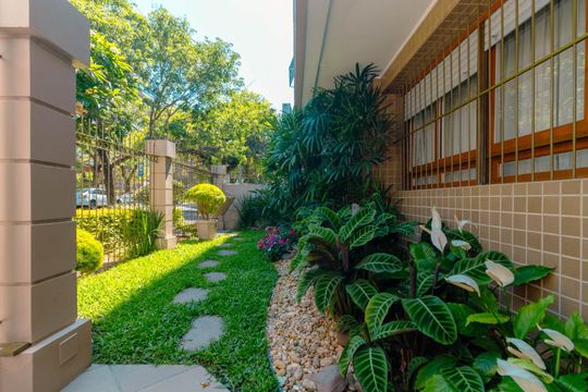 Área externa de apartamento para alugar com 1 quarto, 75m² em Moinhos de Vento, Porto Alegre