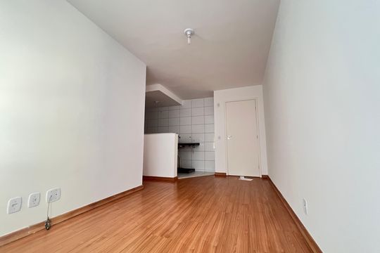 Sala de apartamento para alugar com 2 quartos, 44m² em Previdenciários, Juiz de Fora