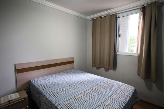 Quarto 2 de apartamento para alugar com 2 quartos, 51m² em Padroeira, Osasco