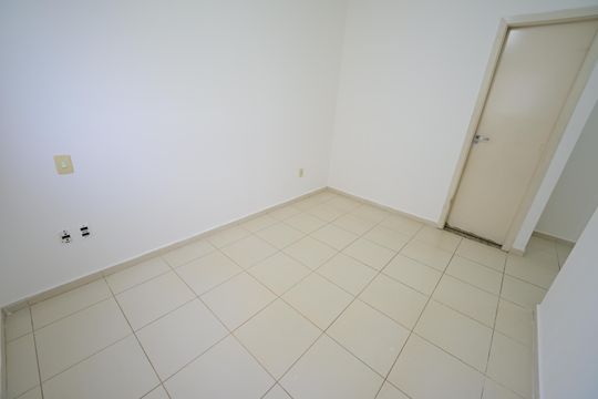 Apartamento para alugar com 2 quartos, 59m² em Vila Rosa, Goiânia