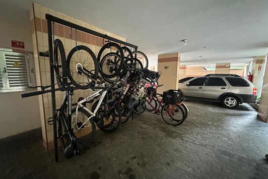 Garagem de apartamento para alugar com 1 quarto, 90m² em Itararé, São Vicente