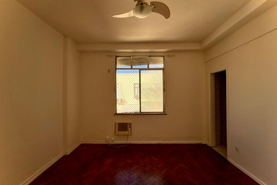 Apartamento para alugar com 1 quarto, 25m² em Catete, Rio de Janeiro