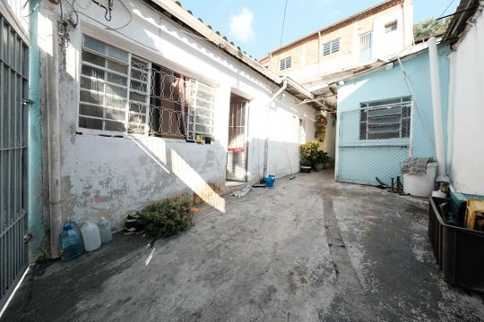 Garagem de apartamento para alugar com 3 quartos, 100m² em Vila Euthalia, São Paulo