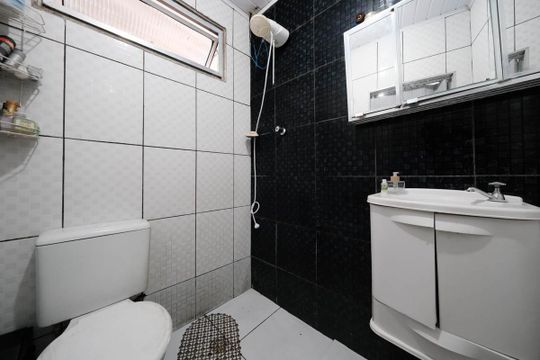 Banheiro de apartamento para alugar com 3 quartos, 100m² em Vila Euthalia, São Paulo
