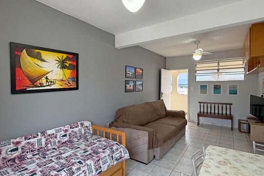 Sala de apartamento para alugar com 1 quarto, 51m² em Gonzaga, Santos