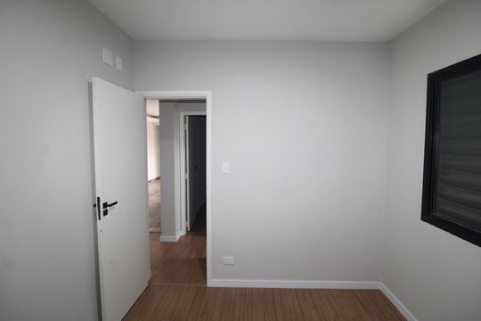 Quarto 2 de apartamento para alugar com 2 quartos, 77m² em Vila Nova Cachoeirinha, São Paulo