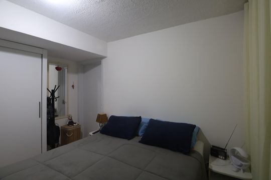 Quarto  de apartamento à venda com 1 quarto, 43m² em Centro, Canoas