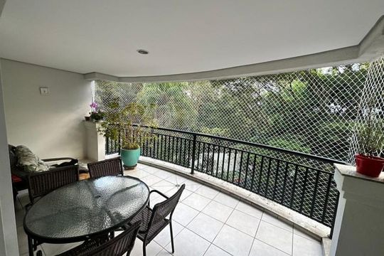 Varanda de apartamento à venda com 4 quartos, 140m² em Cidade São Francisco , São Paulo