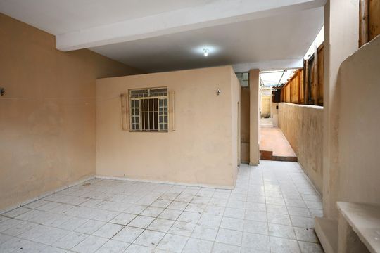 Garagem de casa para alugar com 3 quartos, 110m² em Centro, Osasco