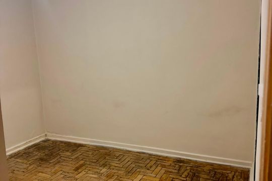 Quarto de casa para alugar com 3 quartos, 110m² em Centro, Osasco
