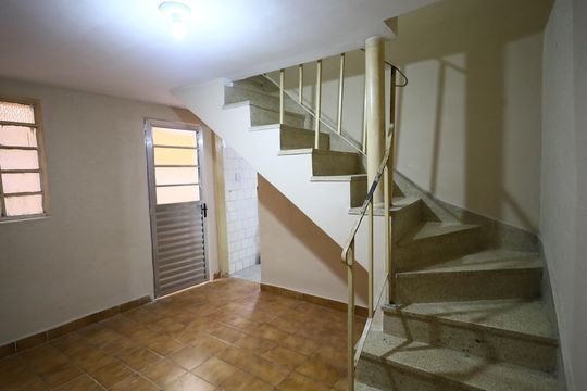 Casa para alugar com 3 quartos, 110m² em Centro, Osasco