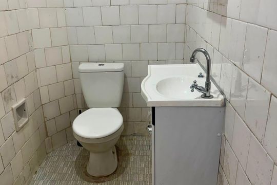 Banheiro de casa para alugar com 3 quartos, 110m² em Centro, Osasco