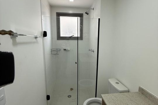 Banheiro de apartamento para alugar com 1 quarto, 51m² em Quarta Parada, São Paulo